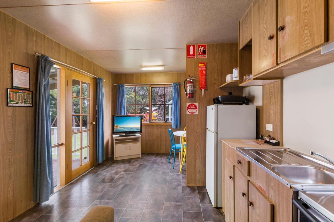 Wairo Beach Holiday Park Tabourie Lake Buitenkant foto
