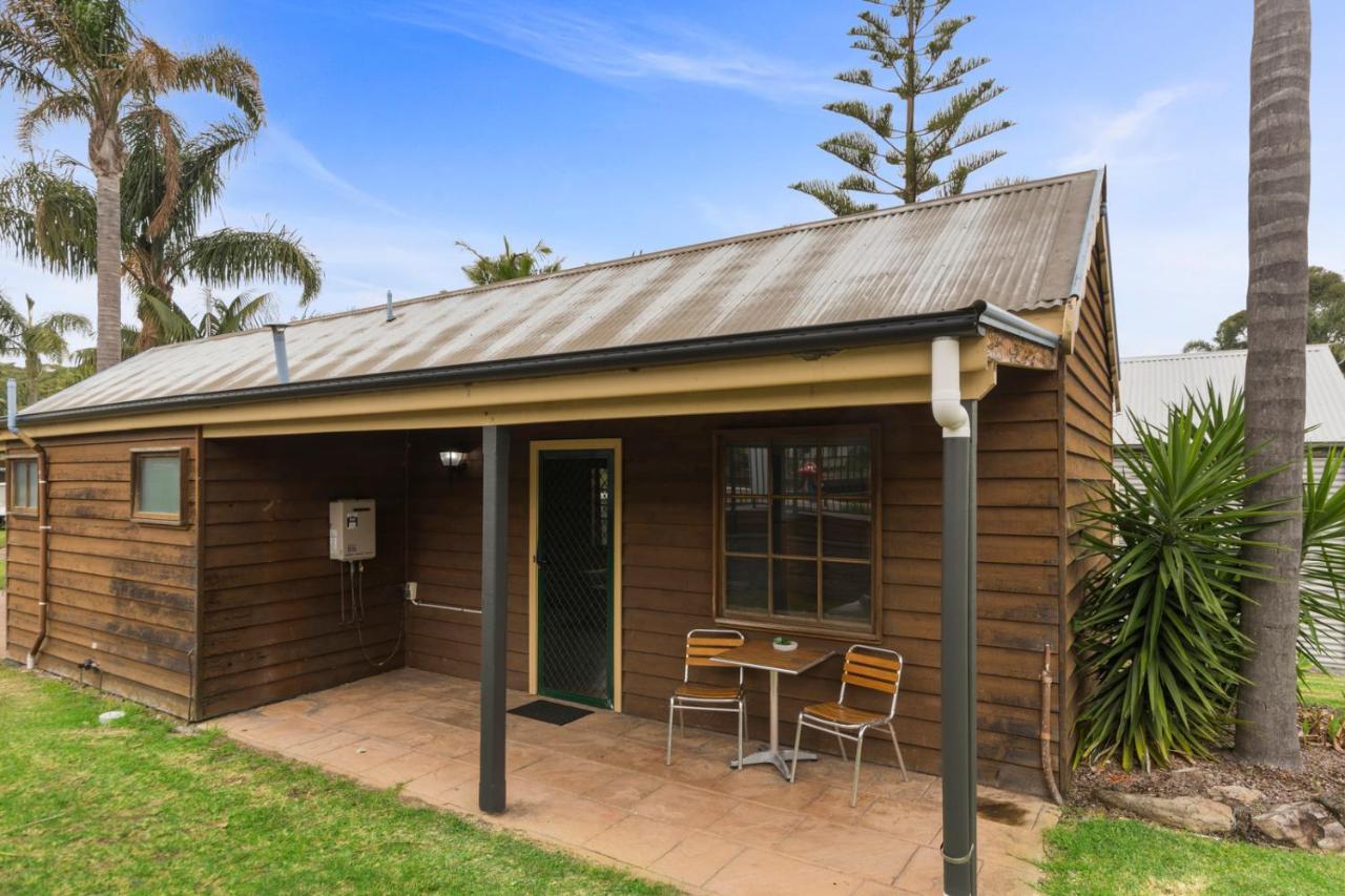 Wairo Beach Holiday Park Tabourie Lake Buitenkant foto