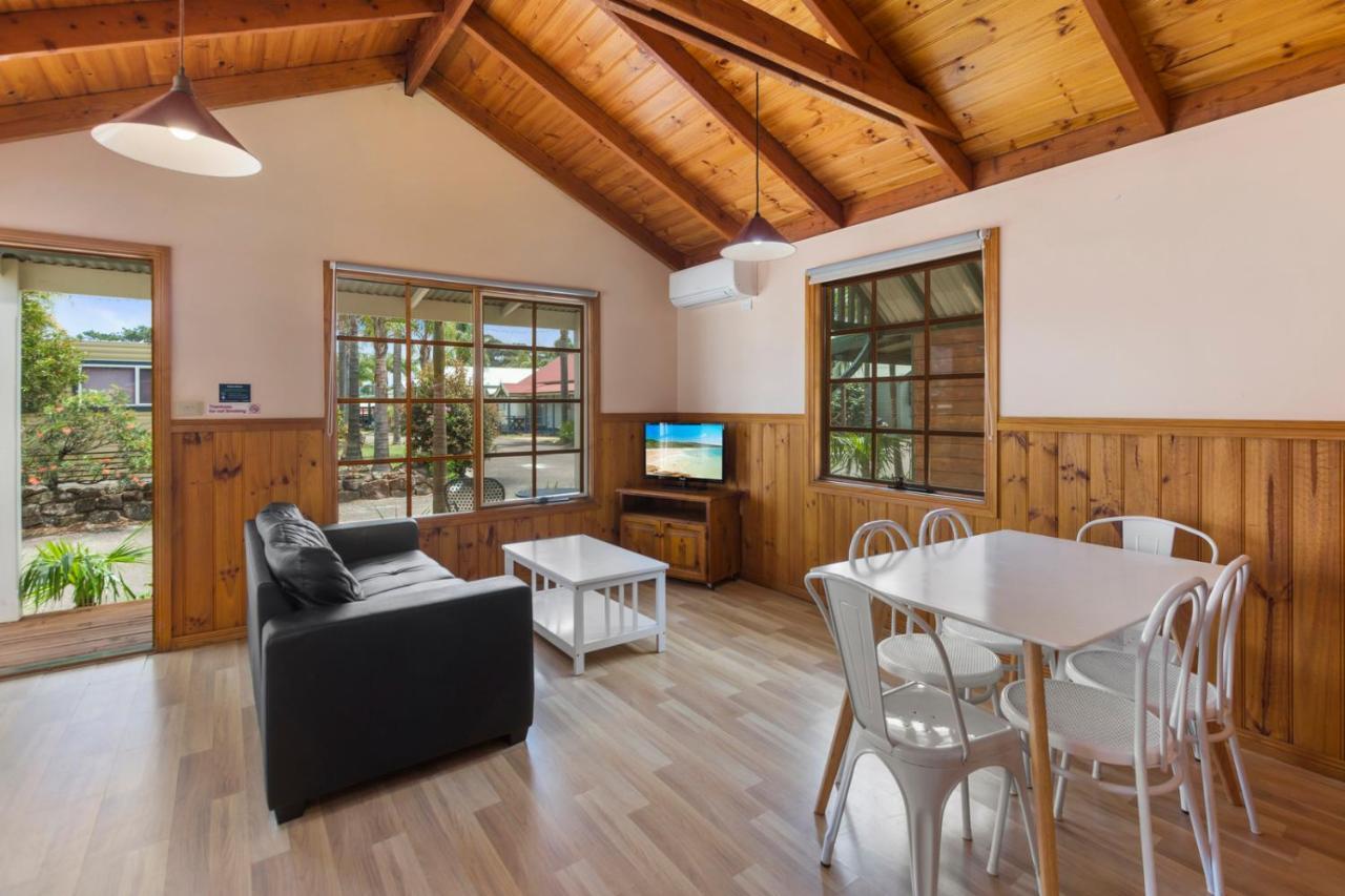 Wairo Beach Holiday Park Tabourie Lake Buitenkant foto